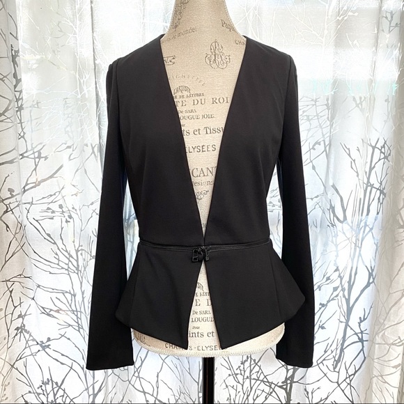 Rebecca Taylor Jackets & Blazers - Rebecca Taylor black V-neck zip zipper waist waistband blazer jacket coat